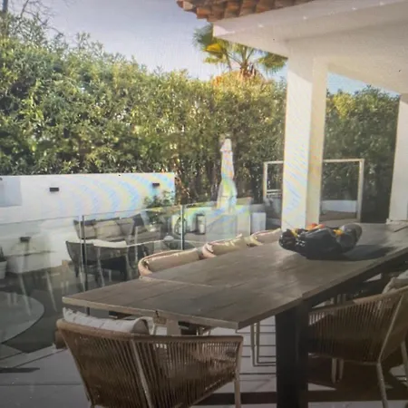 Ideal Familias Y Relajarse بيت للعطل *