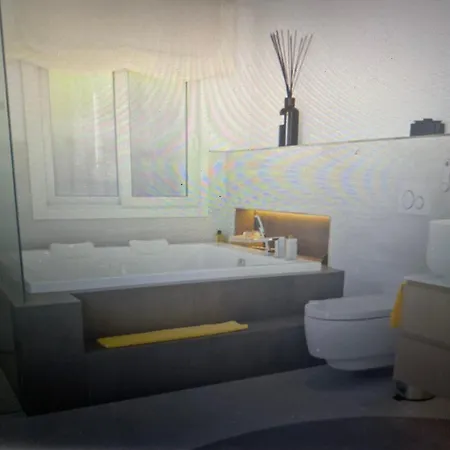 Ideal Familias Y Relajarse بيت للعطل ماربيا