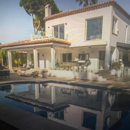 Ideal Familias Y Relajarse بيت للعطل *